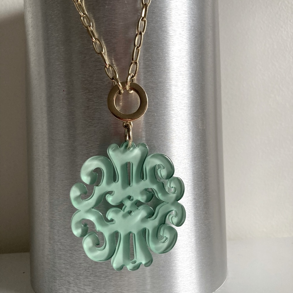 ZENZII Artfully Crafted Quality Statement Necklace
